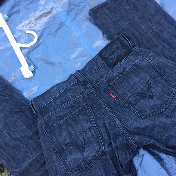 New - Picture 2 of 3